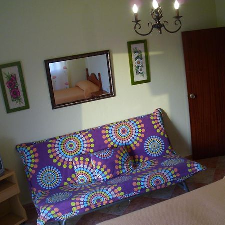Hostal Sonrisa Del Mar Conil De La Frontera Exterior foto
