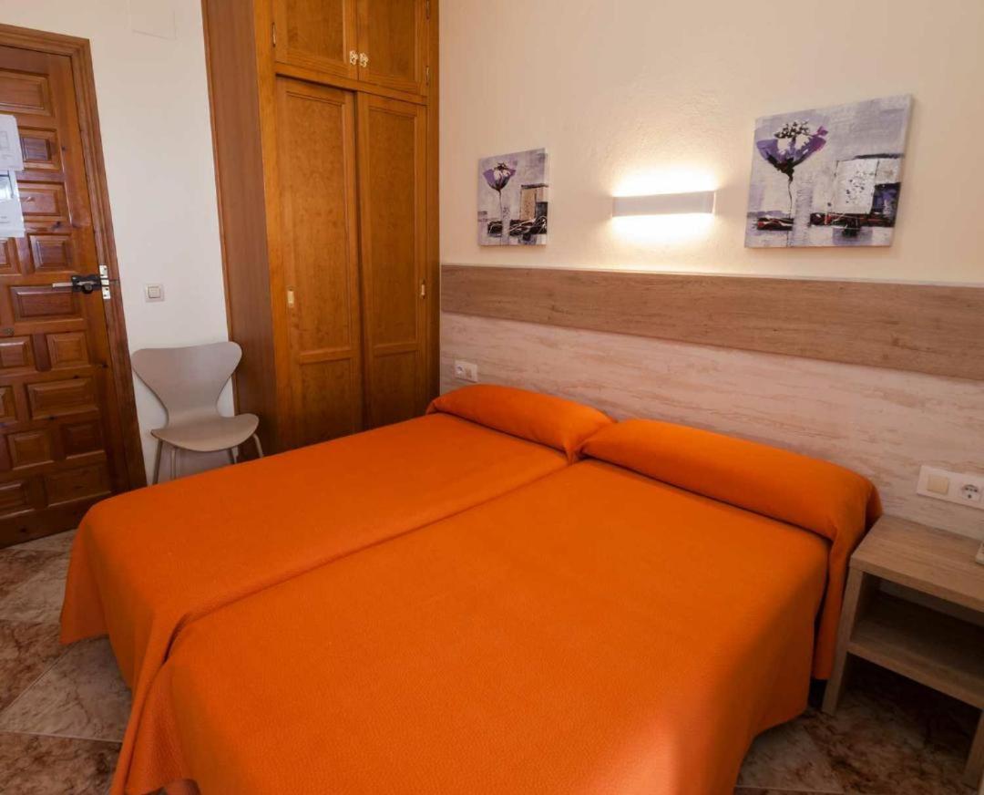 Hostal Sonrisa Del Mar Conil De La Frontera Exterior foto